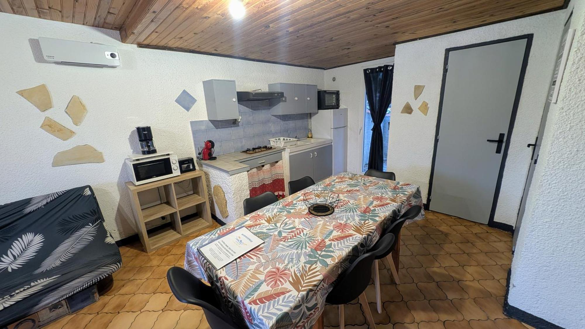Gite La Capelle Roquefort Des Corbieres Sigean Narbonne Aude Habitación foto