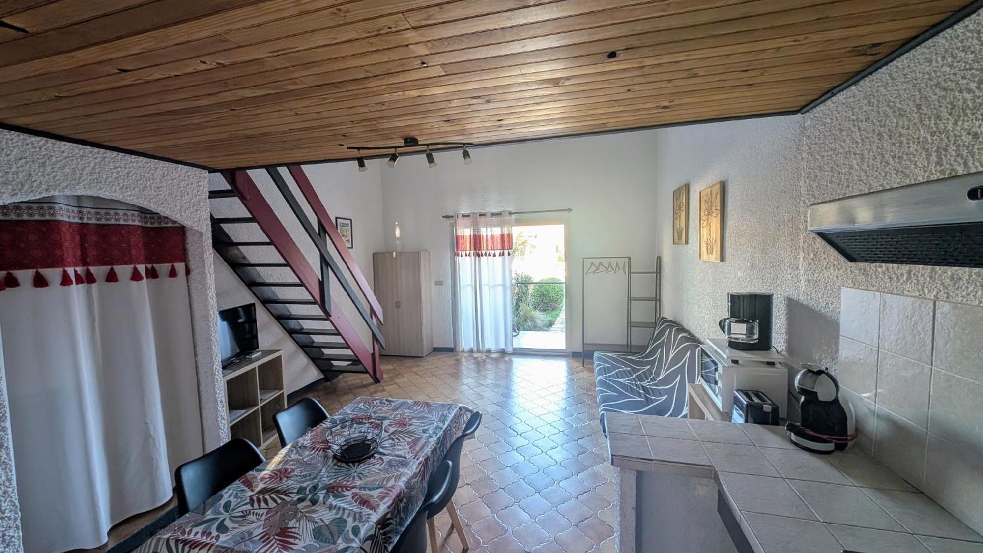 Gite La Capelle Roquefort Des Corbieres Sigean Narbonne Aude Habitación foto